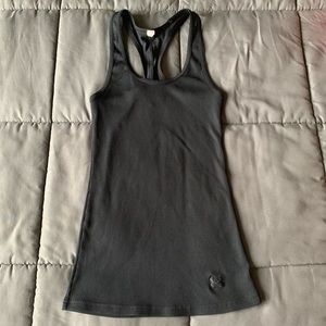 ❌SOLD❌Under Armour Active Top